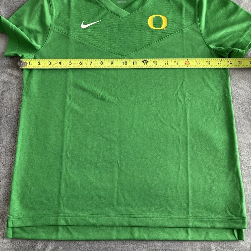 Nike Dri-FIT Women's Oregon Ducks T-Shirt Athletic Training Tee Size M